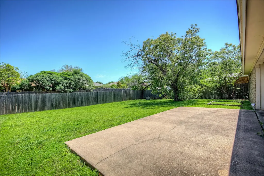 7724 Pebblebrook Drive Watauga TX 76148