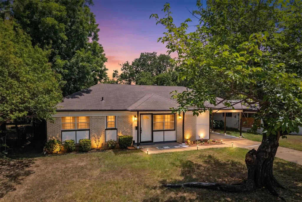 4608 Reed Street Fort Worth TX 76119