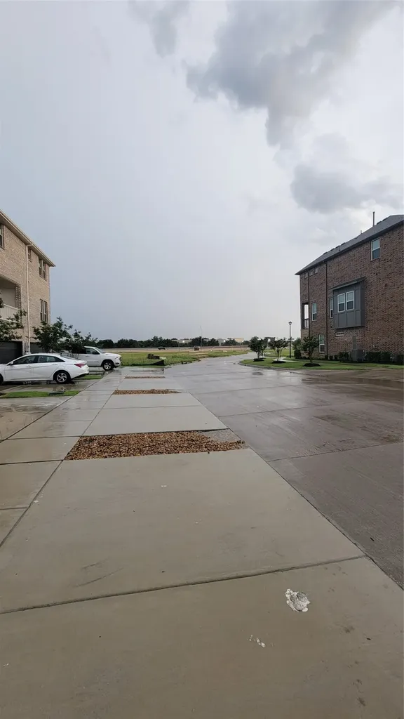 2739 Levee Lane Lewisville TX 75067