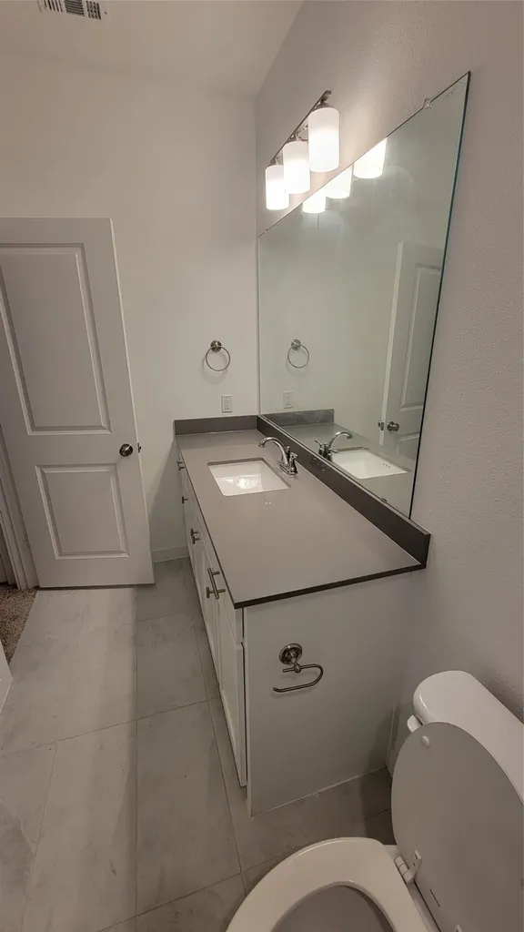 2739 Levee Lane Lewisville TX 75067