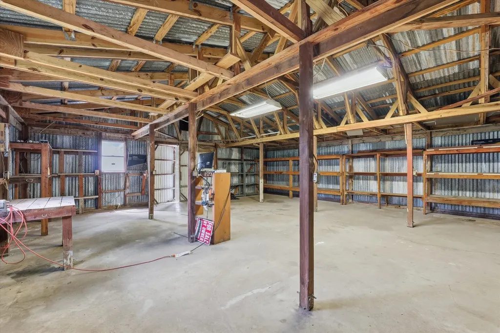 4258 Highway 164 E Groesbeck TX 76642