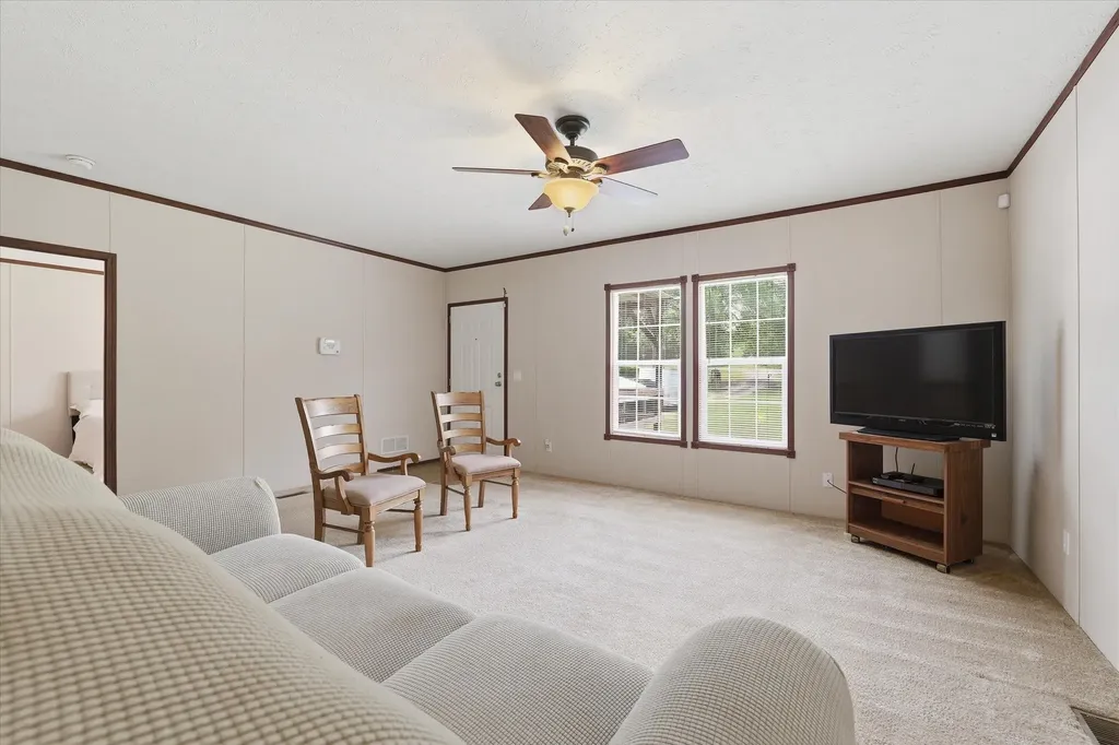 4258 Highway 164 E Groesbeck TX 76642