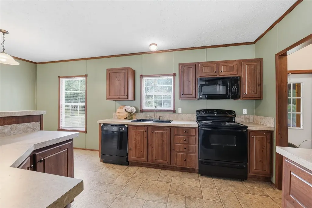 4258 Highway 164 E Groesbeck TX 76642