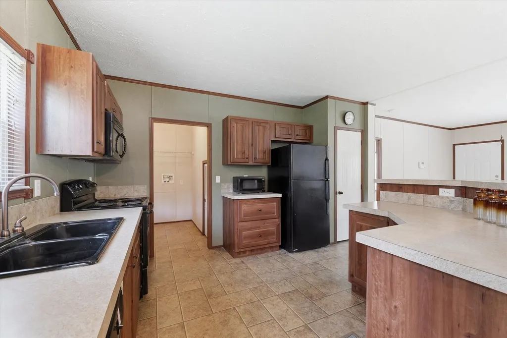 4258 Highway 164 E Groesbeck TX 76642