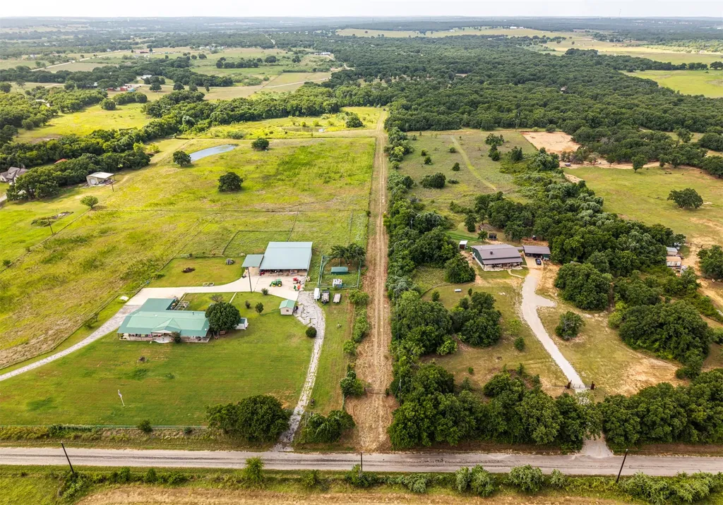 1475 County Road 3838 Bridgeport TX 76426