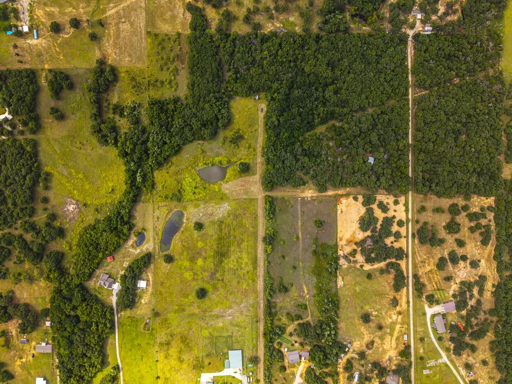 1475 County Road 3838 Bridgeport TX 76426
