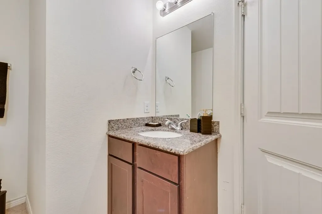 4639 Cherbourg Street Dallas TX 75216