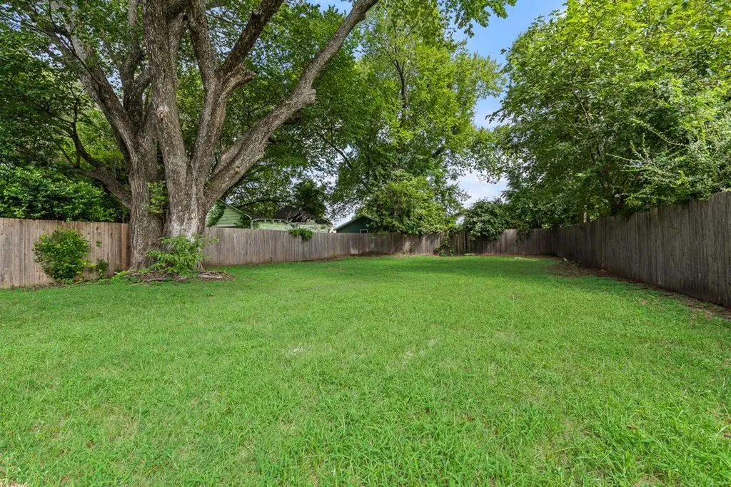4639 Cherbourg Street Dallas TX 75216