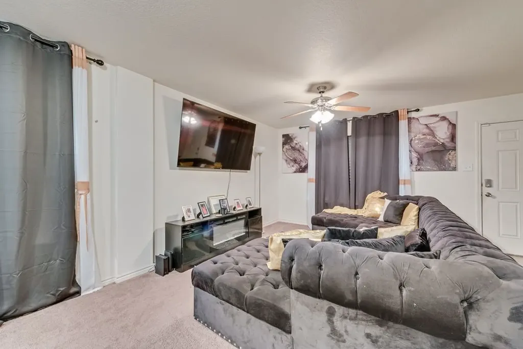 4639 Cherbourg Street Dallas TX 75216