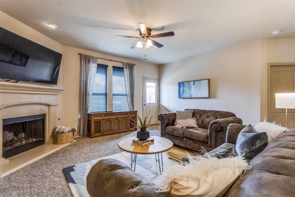 4701 Green River Drive Denton TX 76208