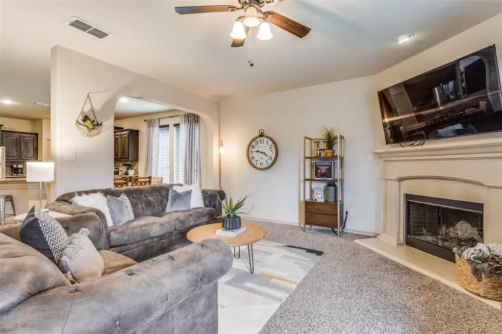 4701 Green River Drive Denton TX 76208