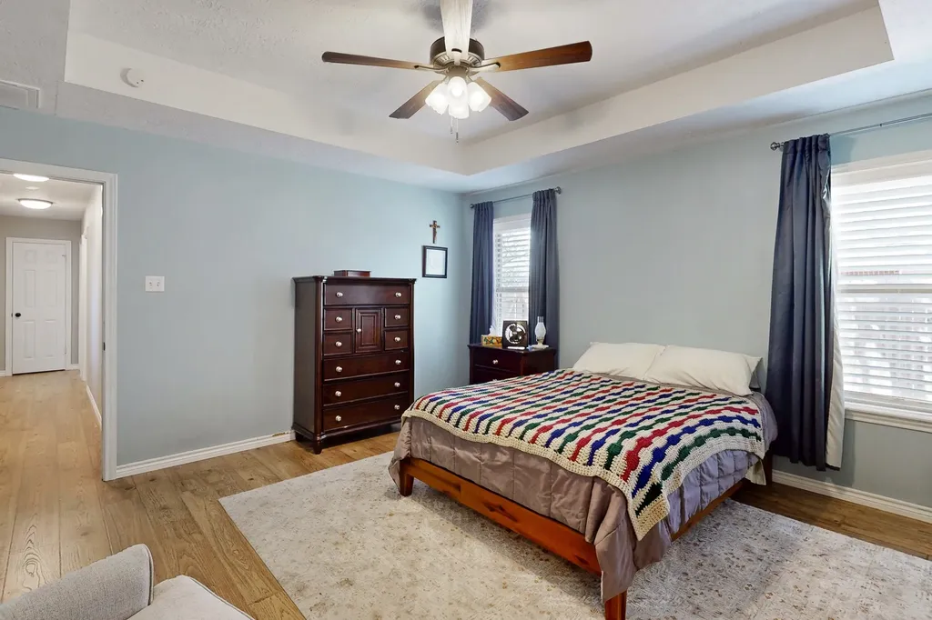 2905 Mirrormere Circle Bryan TX 77807