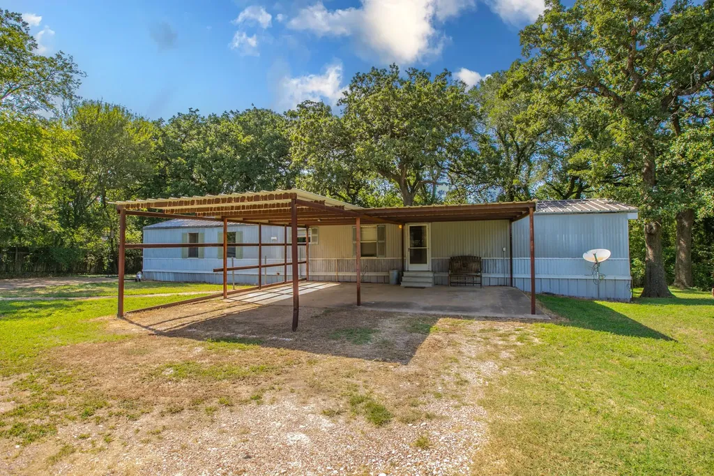 13247 Gholson Road Waco TX 76705