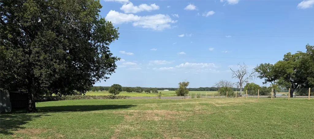 13247 Gholson Road Waco TX 76705