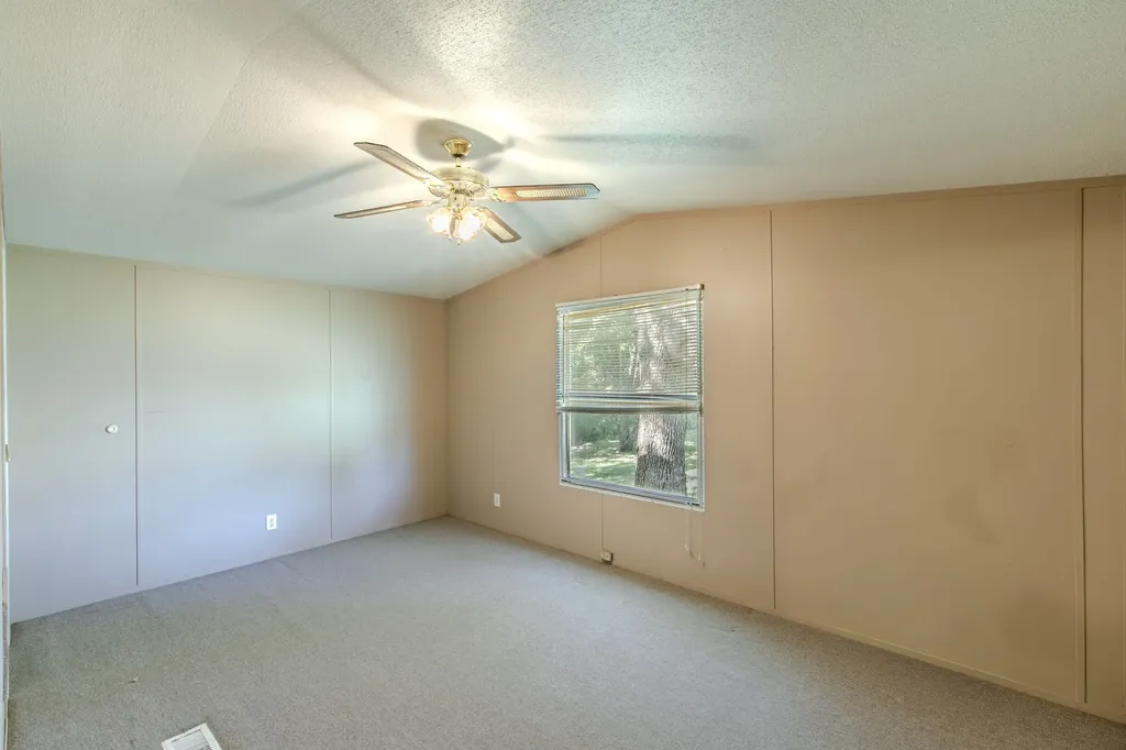 13247 Gholson Road Waco TX 76705