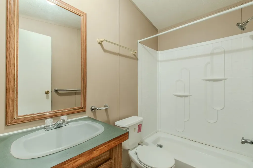 13247 Gholson Road Waco TX 76705