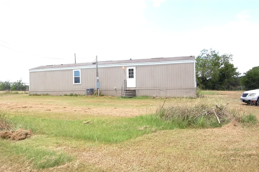 5450 County Road 237a Terrell TX 75160