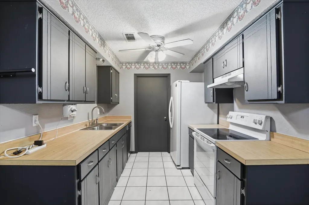 3509 Westgrove Drive Arlington TX 76001