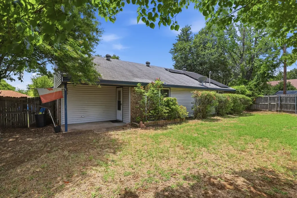 3509 Westgrove Drive Arlington TX 76001