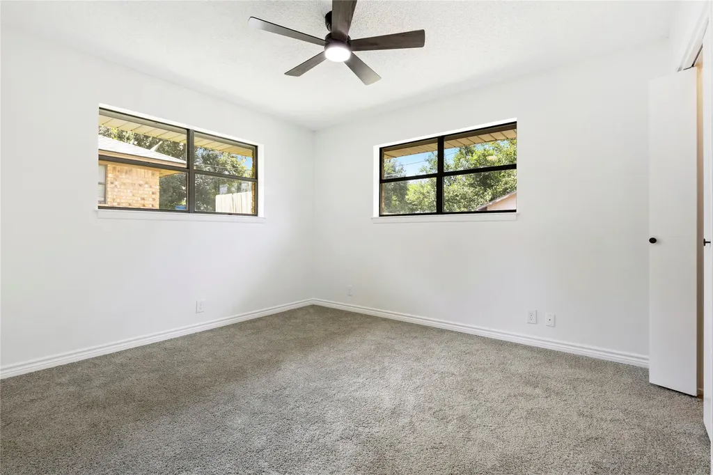 2703 Regal Drive Denison TX 75020