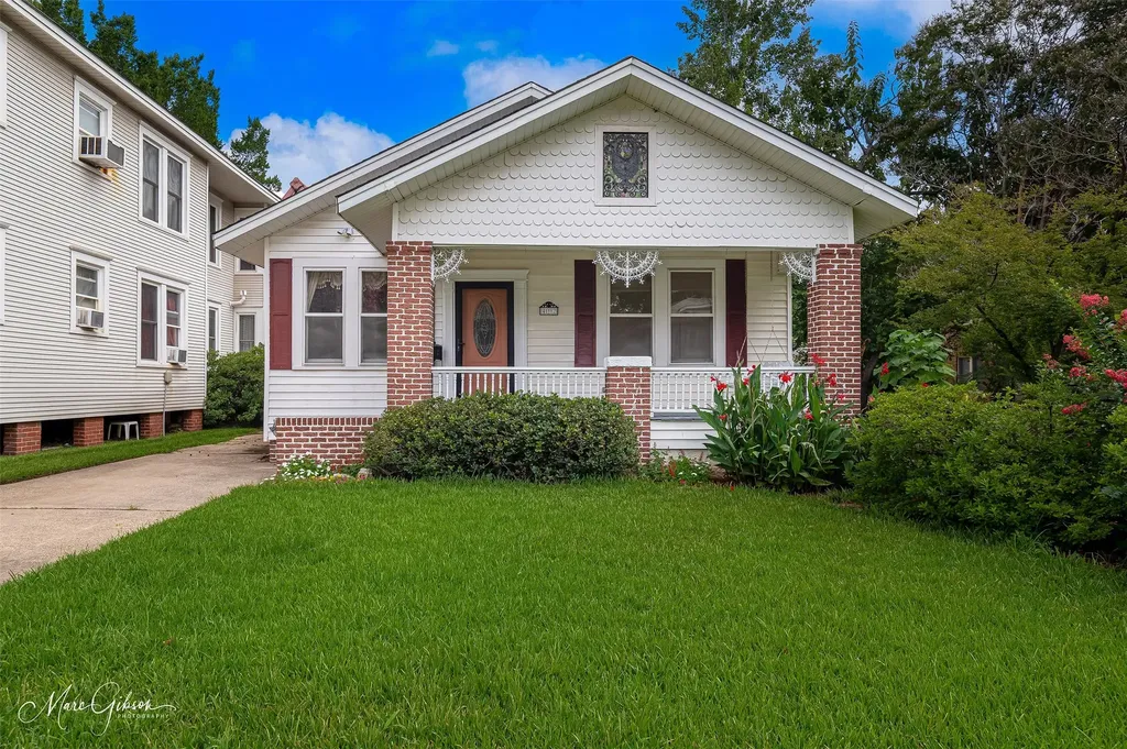 412 Forest Avenue Shreveport LA 71104