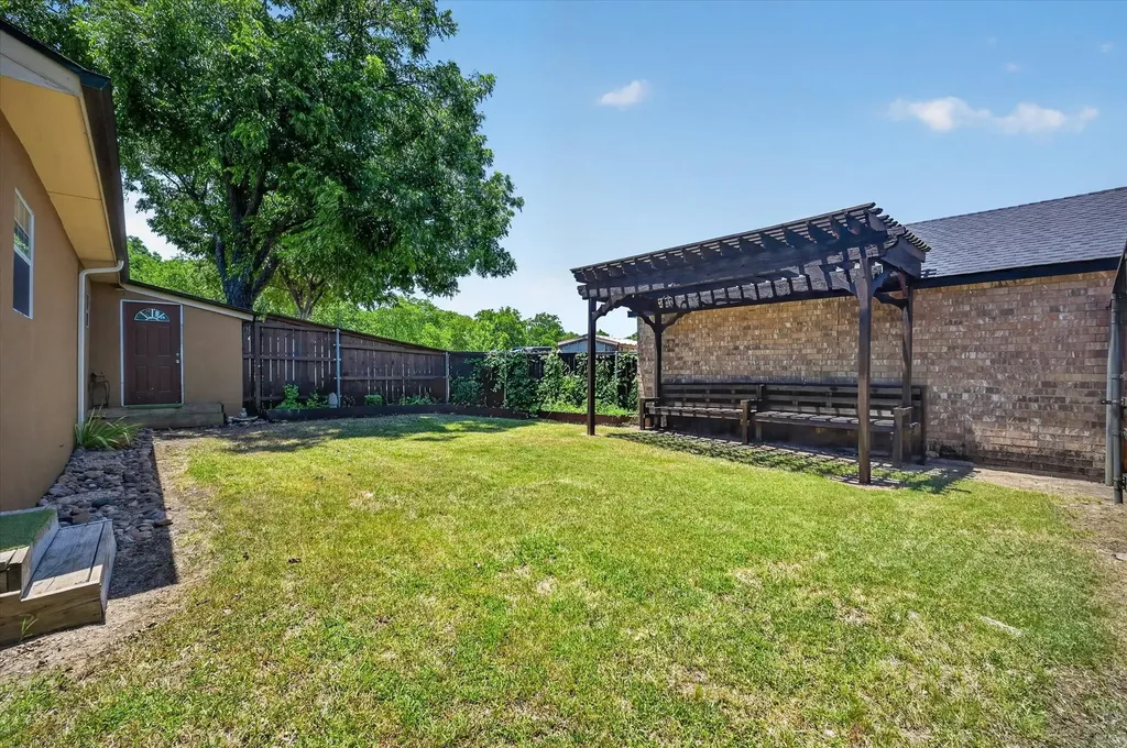 7725 Fm 2164 Sanger TX 76266