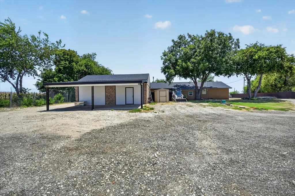 7725 Fm 2164 Sanger TX 76266