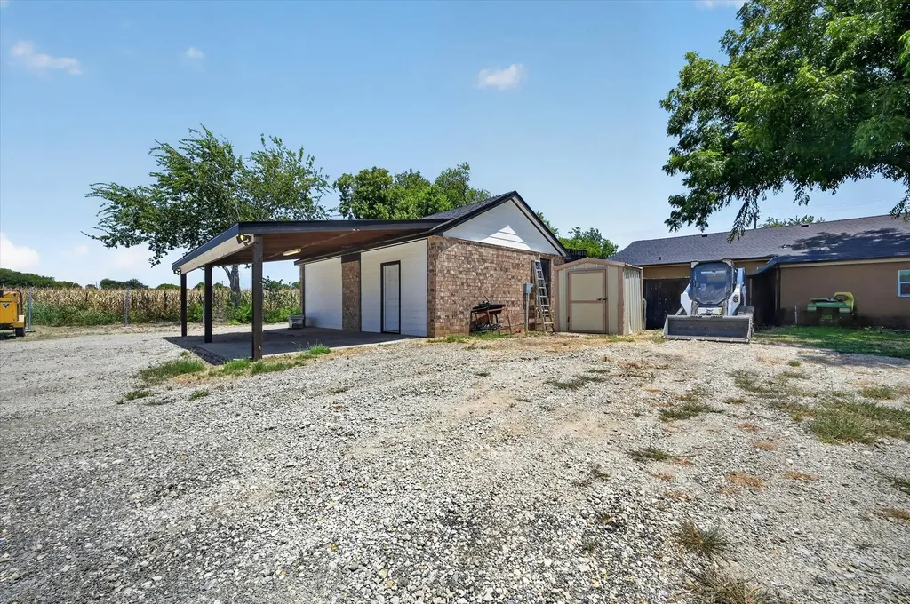 7725 Fm 2164 Sanger TX 76266
