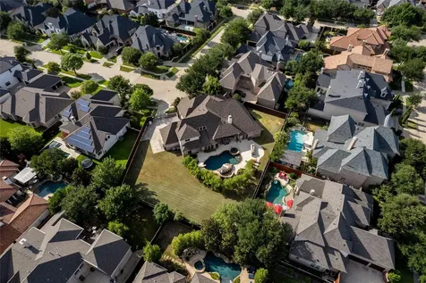 10104 Claiborne Lane Frisco TX 75033