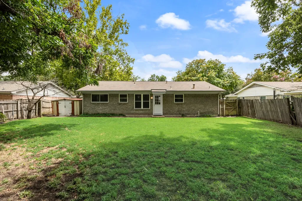 509 Fairview Drive Richardson TX 75081