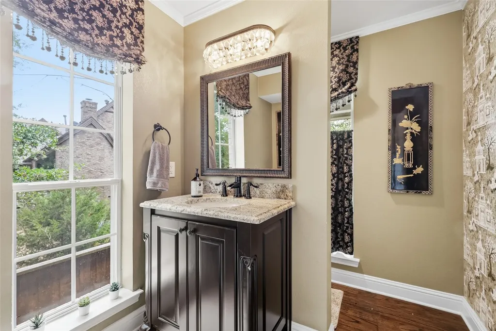 2930 Peninsula Drive Grapevine TX 76051