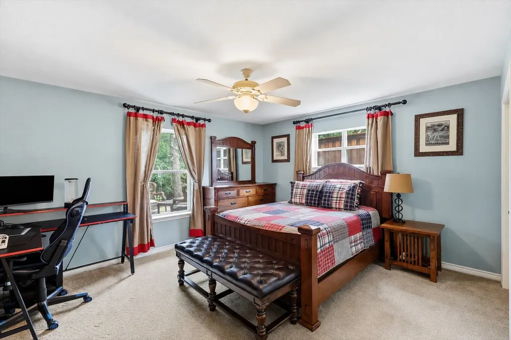 2930 Peninsula Drive Grapevine TX 76051