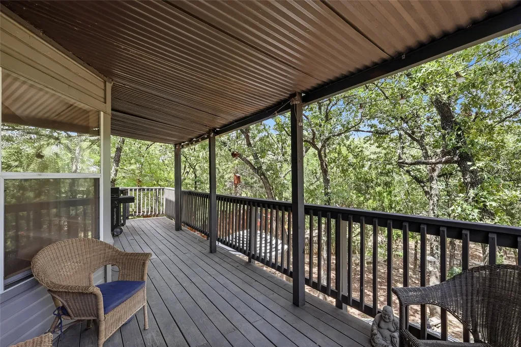 2930 Peninsula Drive Grapevine TX 76051