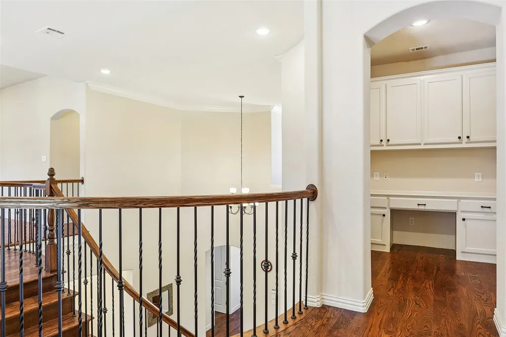 1225 Huron Drive Grapevine TX 76051