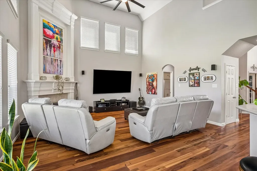10306 Waterview Parkway Rowlett TX 75089