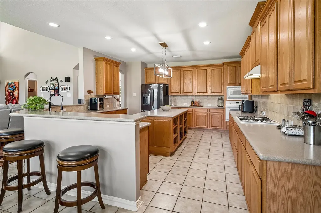 10306 Waterview Parkway Rowlett TX 75089