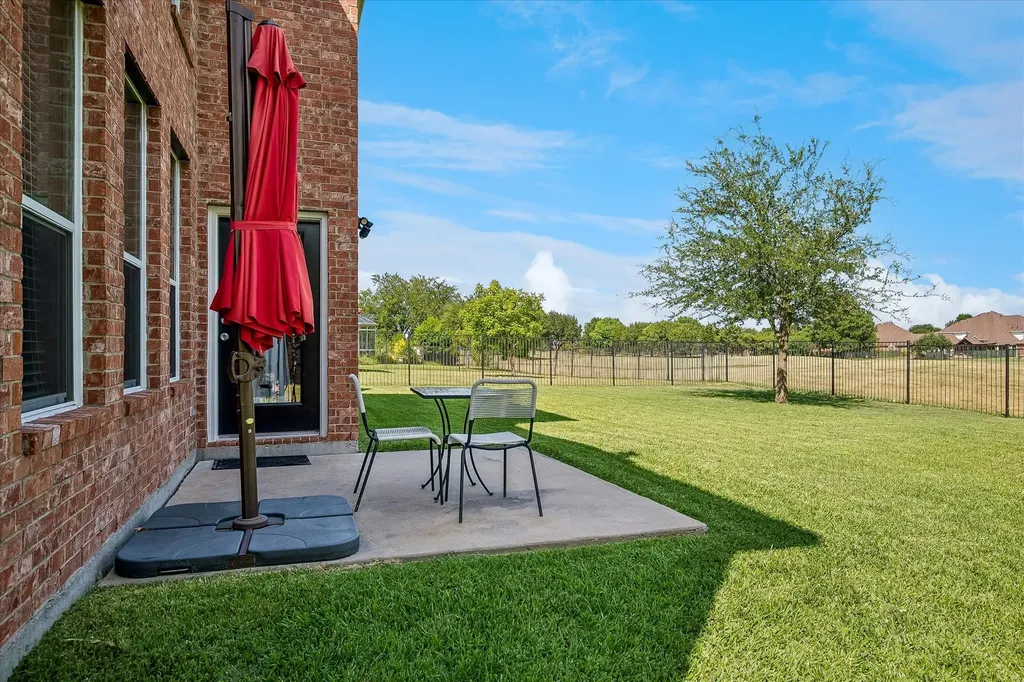 10306 Waterview Parkway Rowlett TX 75089