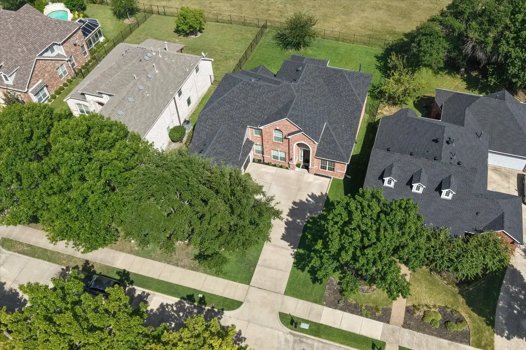 10306 Waterview Parkway Rowlett TX 75089