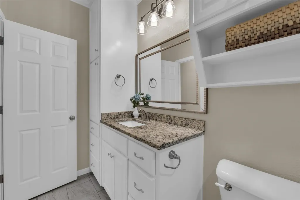 691 Park Street Mcgregor TX 76657