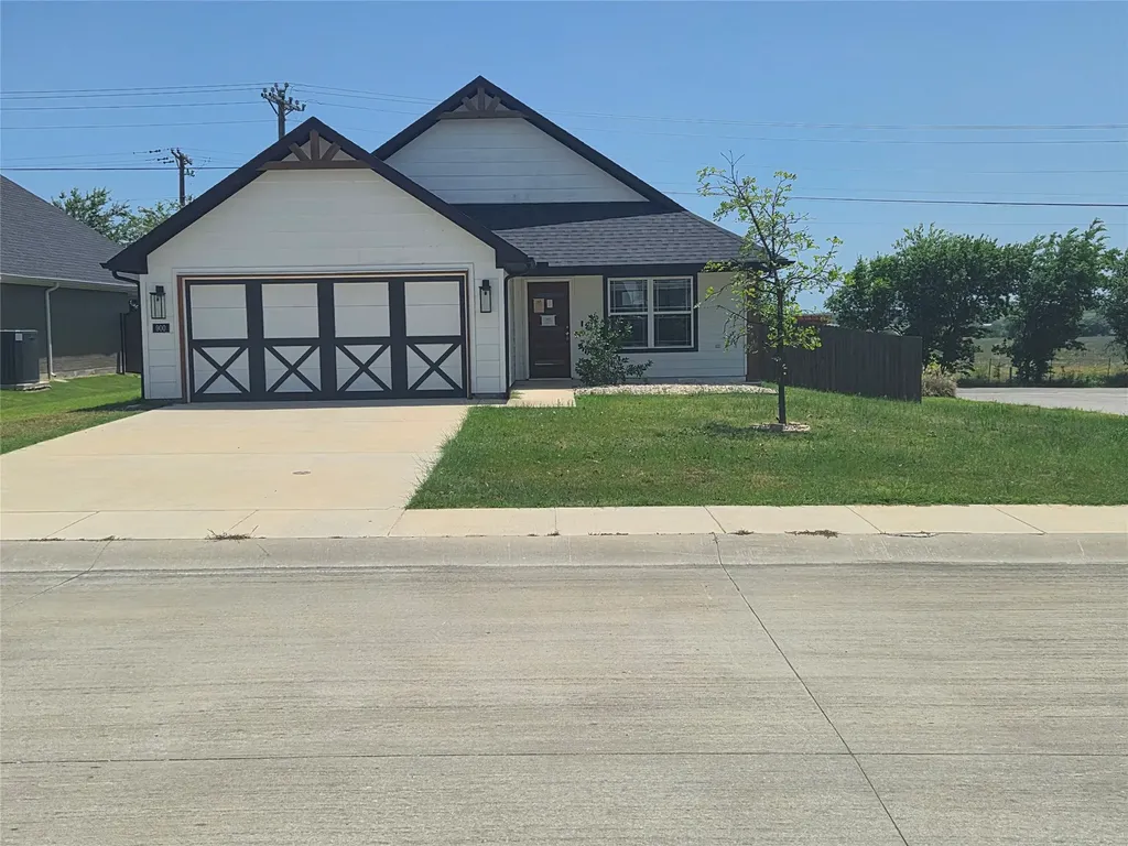 900 Tesslynn Avenue Godley TX 76044