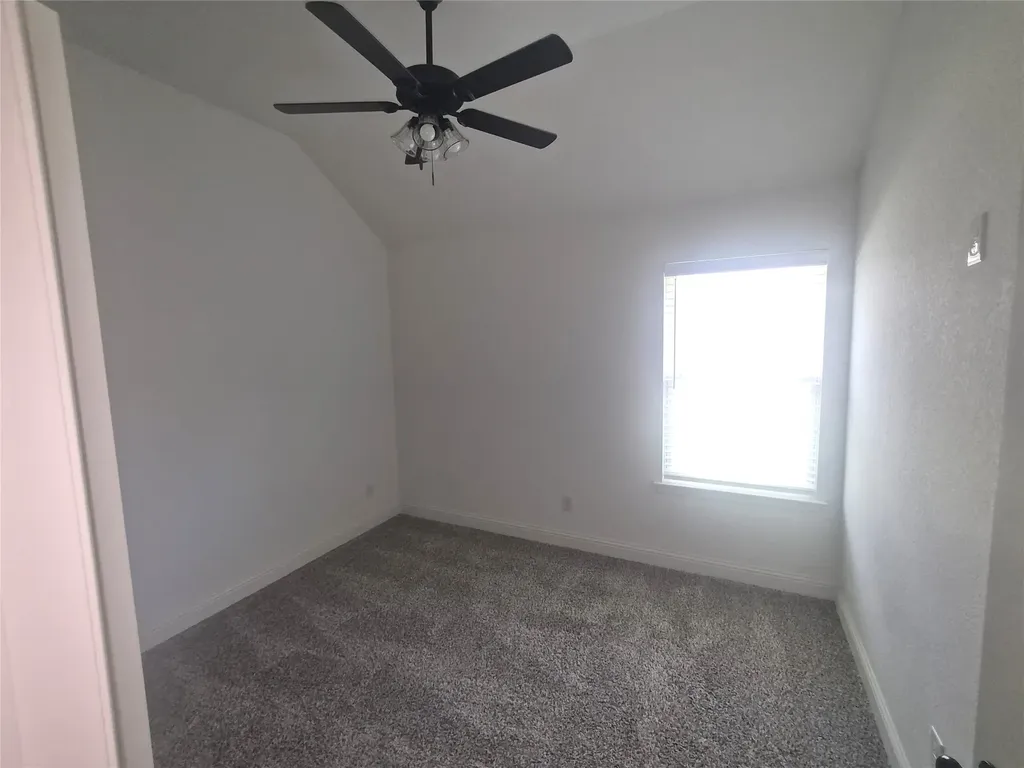 900 Tesslynn Avenue Godley TX 76044