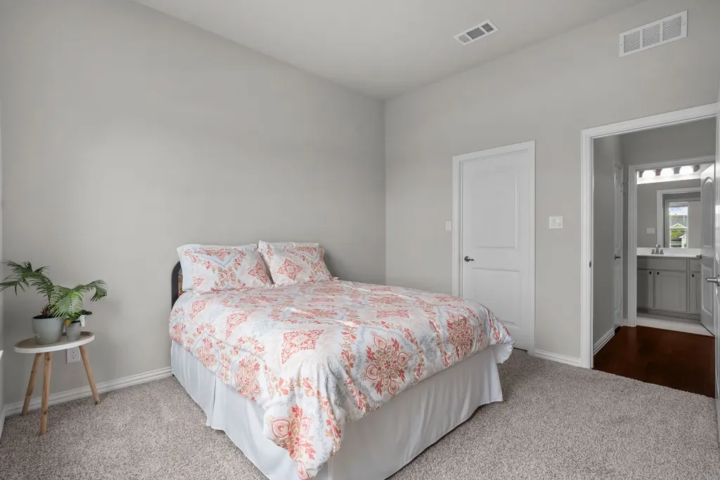 308 Zion Forest Trail Poolville TX 76487