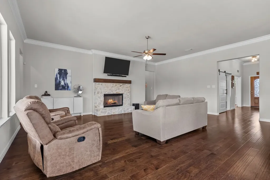 308 Zion Forest Trail Poolville TX 76487