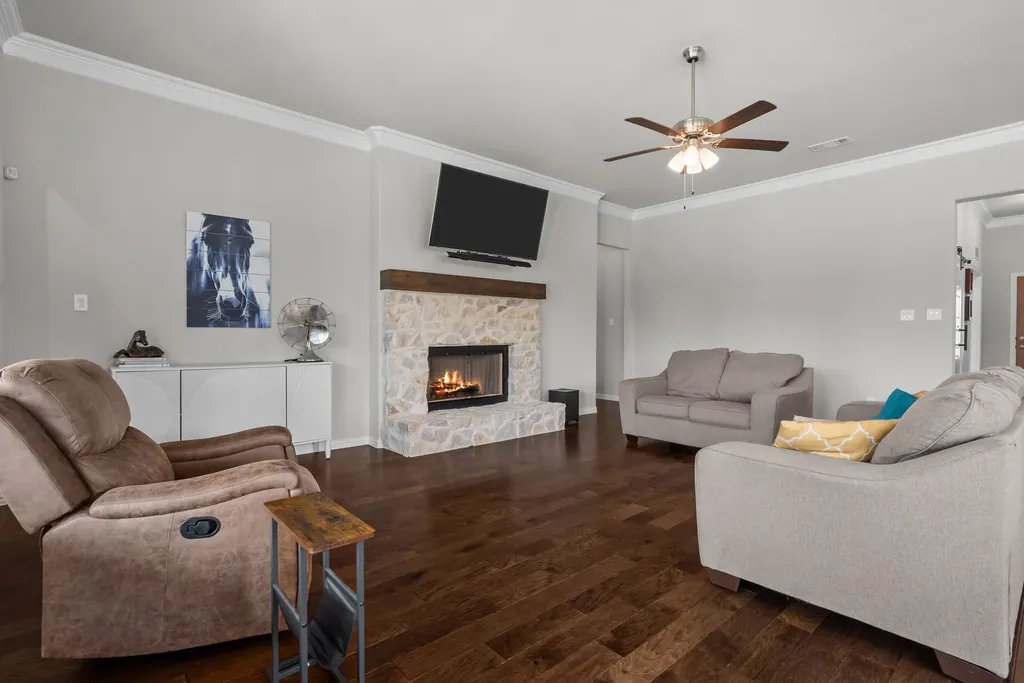 308 Zion Forest Trail Poolville TX 76487