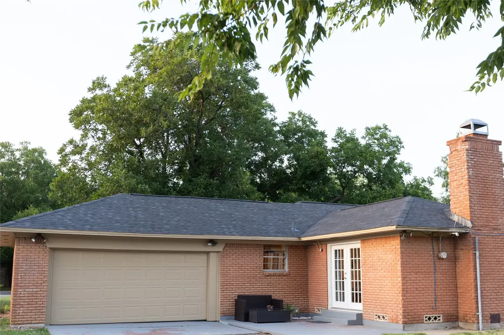 2814 Silvermeadow Lane Corinth TX 76210