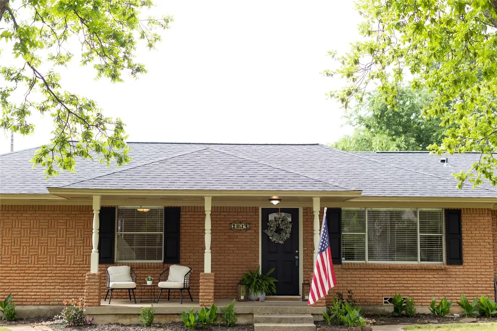 2814 Silvermeadow Lane Corinth TX 76210