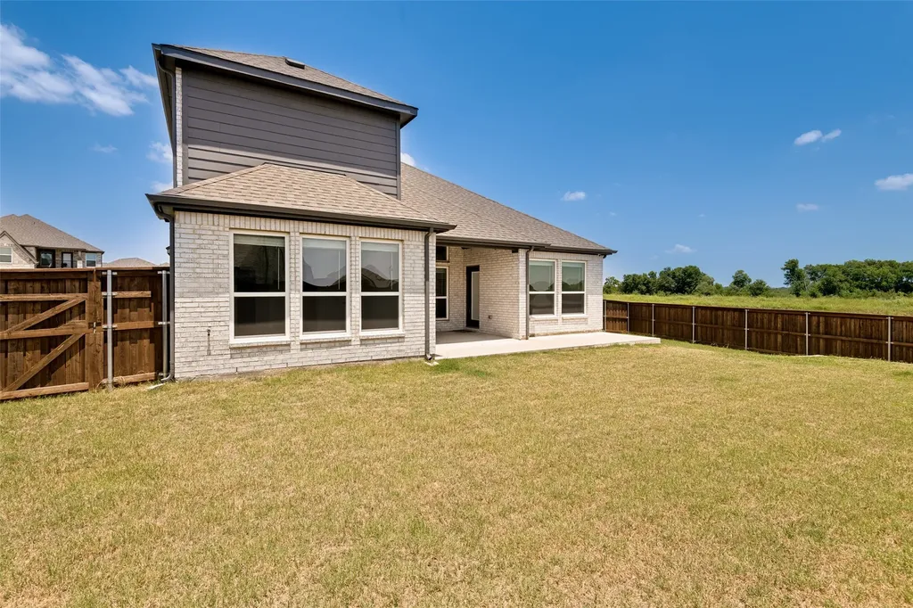 1907 Huron Drive Forney TX 75126