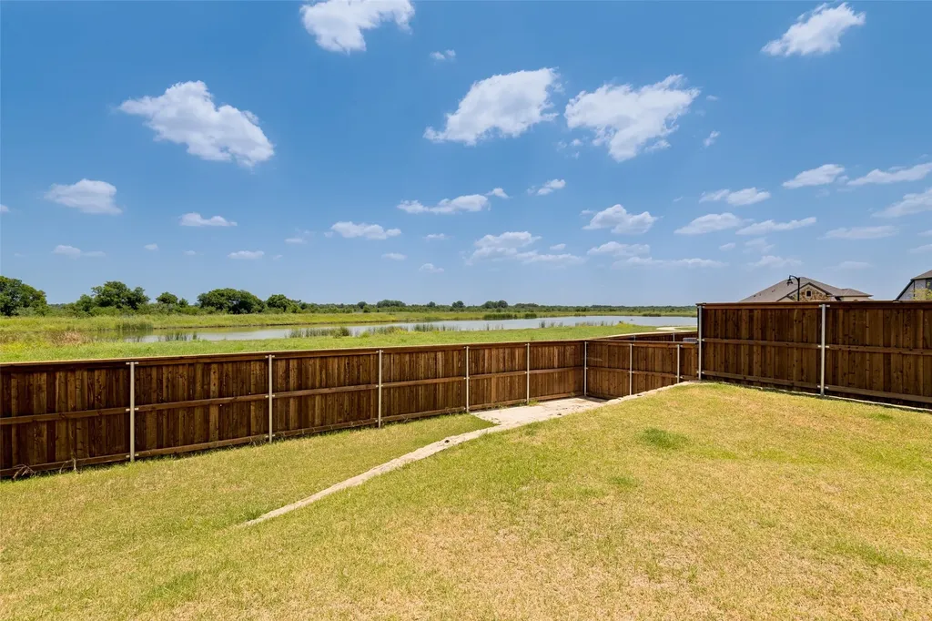 1907 Huron Drive Forney TX 75126