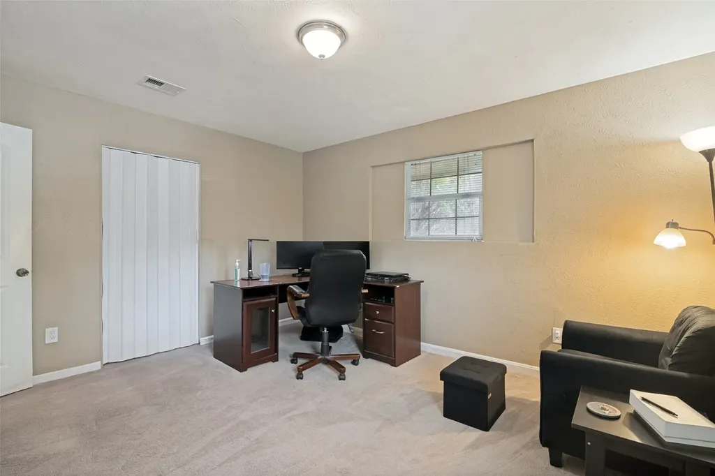 826 Beverly Drive Garland TX 75040