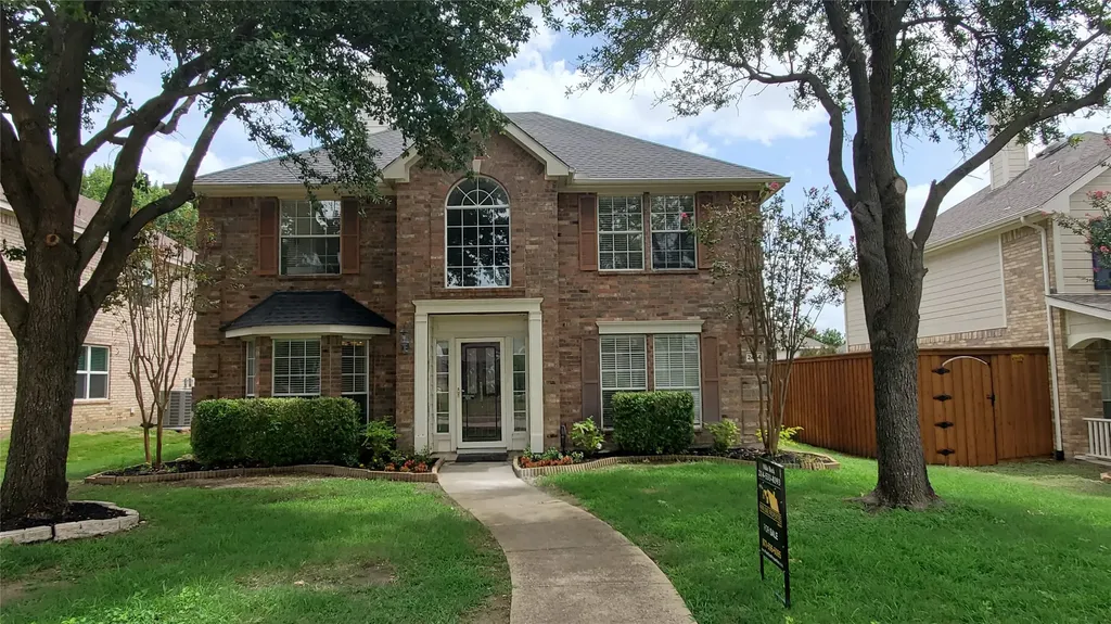 2424 Hunters Run Drive Plano TX 75025